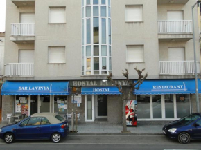 Отель Hostal La Vinya  Ла-Эскала